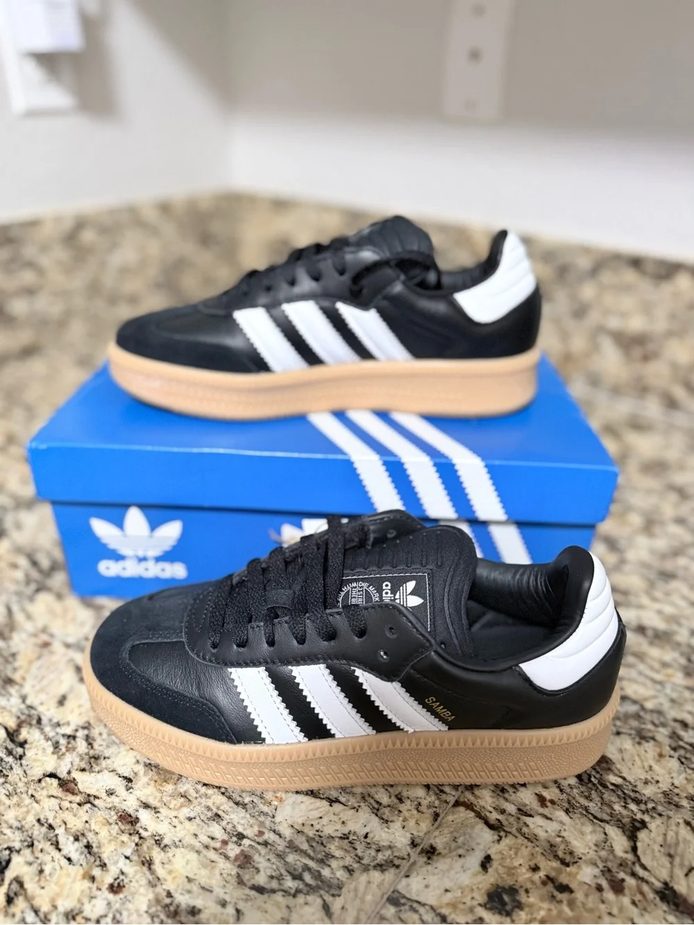 adidas Samba 6Y or 7w